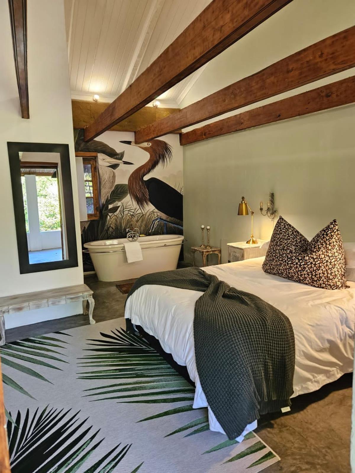 Lodge The Riverdeck And Backpackers Knysna