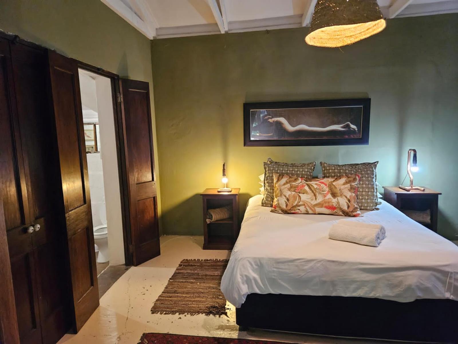 Lodge The Riverdeck And Backpackers *