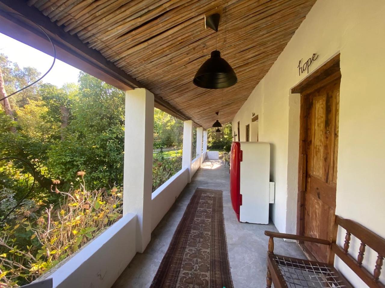 The Riverdeck And Backpackers Lodge Knysna